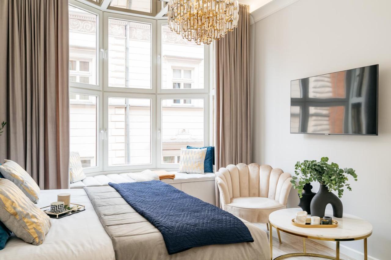 Apartment Crystal - Loftaffair Collection *